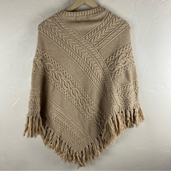 Lauren Ralph Lauren Tan Neutral Cable-knit Fringe Poncho Sweater - Picture 5 of 6